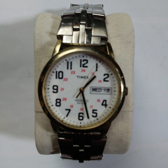 Men's Timex watch - Picture 5 of 6